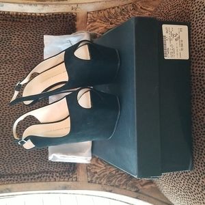 GIUSEPPE ZANOTTI SLINGBACK PLATFORM SANDALS (Black) Size 8